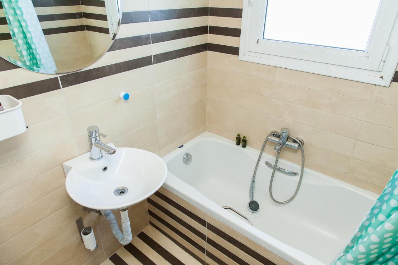 Апартаменты Bright Apt. With Lovely View In Lycabettus! Афины Экстерьер фото