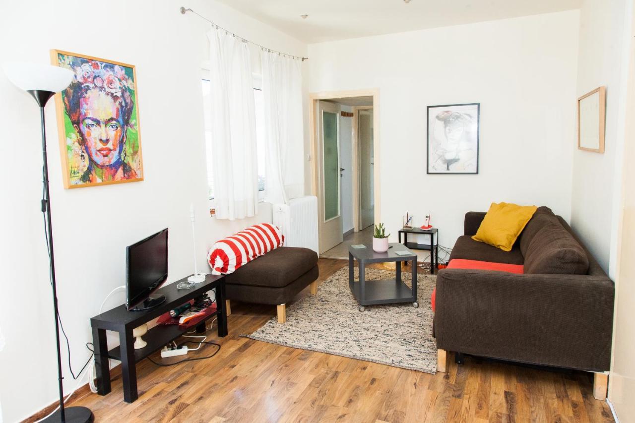 Апартаменты Bright Apt. With Lovely View In Lycabettus! Афины Экстерьер фото